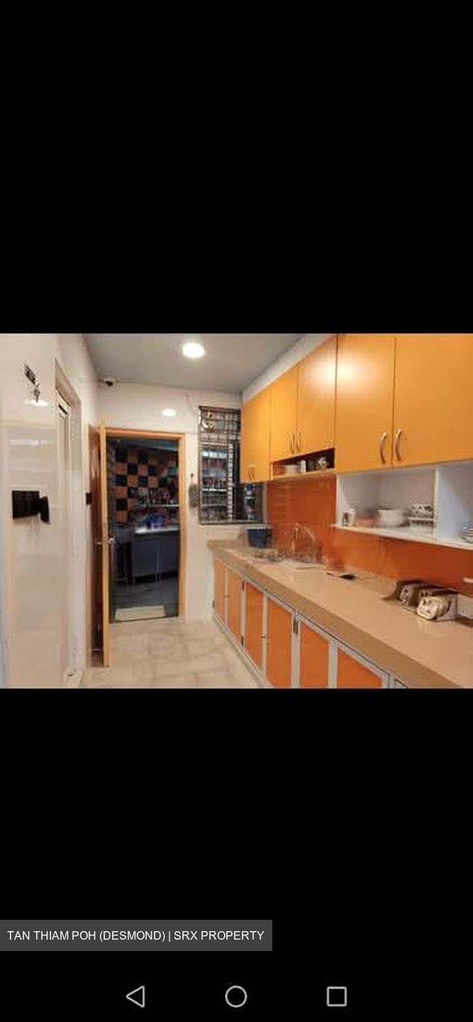 Turf Club Avenue (D25), Semi-Detached #577105231
